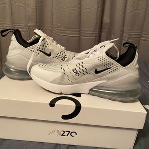 BRAND NEW Nike air max 270